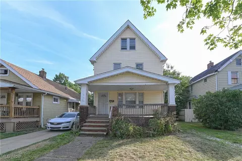 1671 Wayside Rd, Cleveland, OH 44112