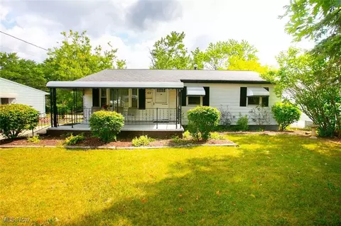 199 Highland Dr, Medina, OH 44256