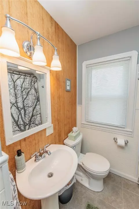 Bath - 8020 Ackley Rd, Parma, OH 44129 photo 3 of 3