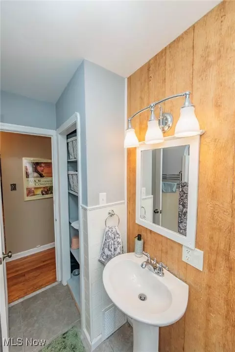 Bath - 8020 Ackley Rd, Parma, OH 44129 photo 1 of 3