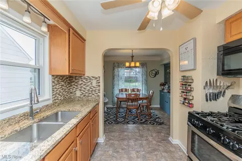 Kitchen - 8020 Ackley Rd, Parma, OH 44129 photo 4 of 6