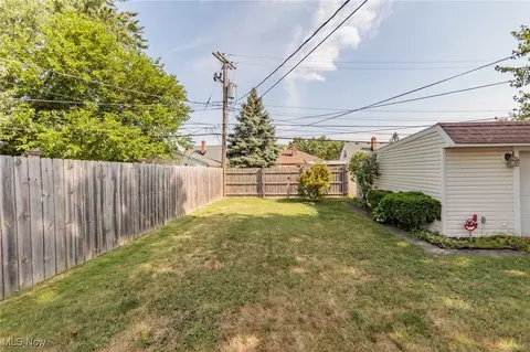Exterior - 8020 Ackley Rd, Parma, OH 44129 photo 4 of 6