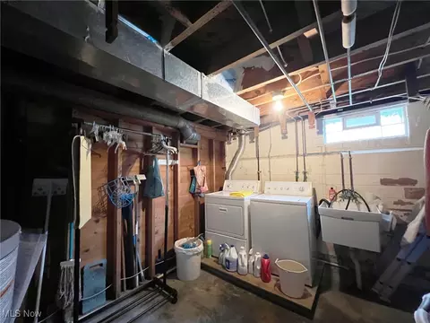 203 15th St, Elyria, OH 44035 photo 23