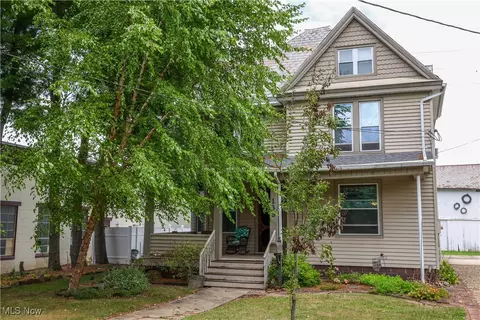 136 W Campbell St, Loudonville, OH 44842