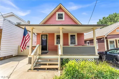 1366 W 65th St, Cleveland, OH 44102