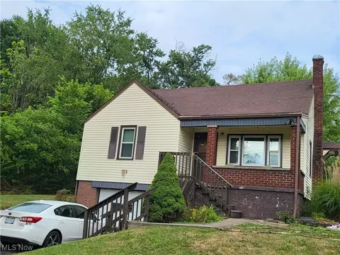 54565 Colerain Pike, Martins Ferry, OH 43935