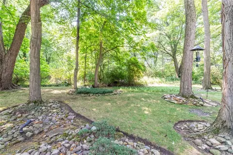 34040 Pettibone Rd, Solon, OH 44139 photo 40