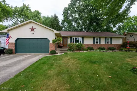 2667 Deibel Dr, Clinton, OH 44216