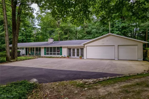 506 W Point Ave, Akron, OH 44333