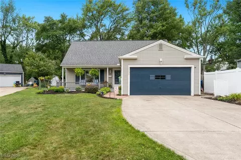 23493 Greenwood Ln, North Olmsted, OH 44070