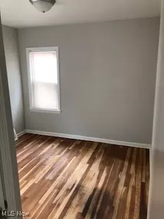 849 E 260th St, Euclid, OH 44132 photo 9