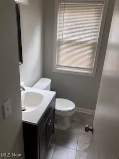 849 E 260th St, Euclid, OH 44132 photo 6
