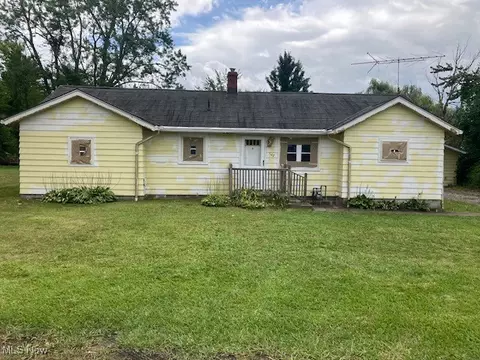 542 E Mulberry St, Jefferson, OH 44047