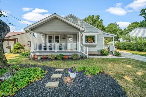 8503 Argee Dr, Mentor, OH 44060