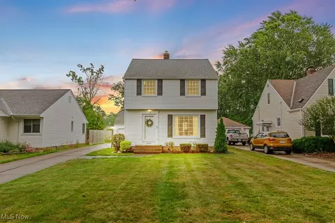 6929 Parma Park Blvd, Cleveland, OH 44130