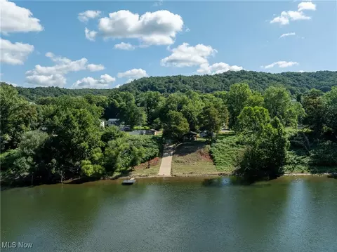 0 S Chester St, New Cumberland, WV 26047