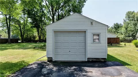 219 Boardman Blvd St, Boardman, OH 44512 photo 6