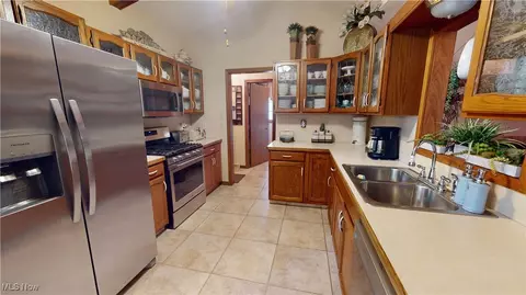 7474 Sugartree Dr, Boardman, OH 44512 photo 6