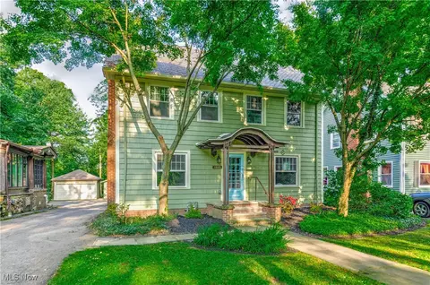 1640 Compton Rd, Cleveland Heights, OH 44118