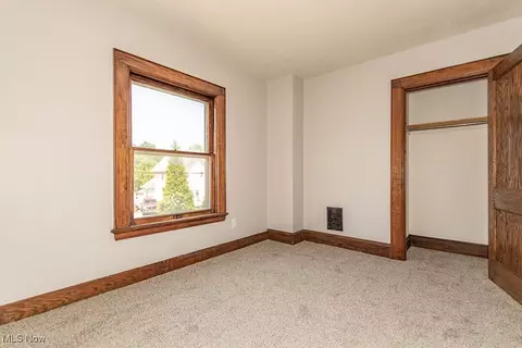 1718 W 7th St, Ashtabula, OH 44004 photo 21