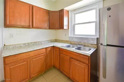 Kitchen - 657 Thayer St, Akron, OH 44310 photo 1 of 1