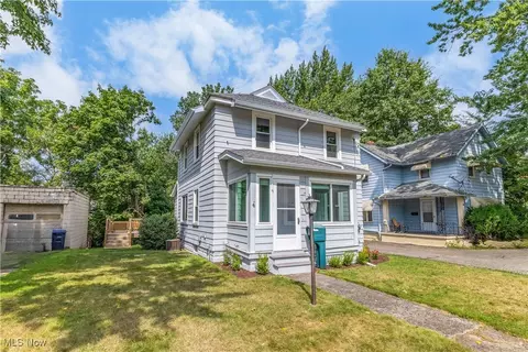 282 The Brooklands, Akron, OH 44305