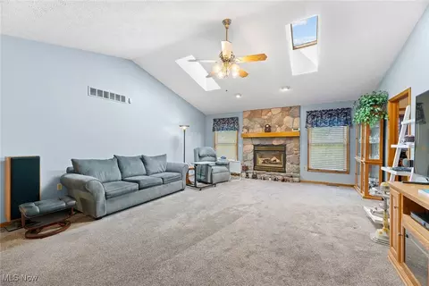 Living - 43128 Albrecht Rd, Elyria, OH 44035 photo 1 of 3