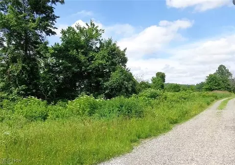 N Water Street, Uhrichsville, OH 44683