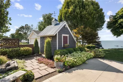 Exterior - 1815 Erie Ave, Lorain, OH 44052 photo 5 of 12