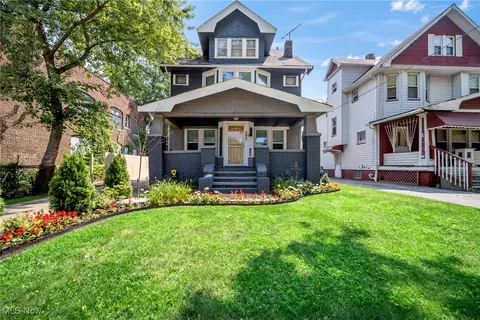 593 E 120th St, Cleveland, OH 44108