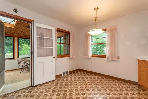 1877 Rush Rd, Wickliffe, OH 44092 photo 15
