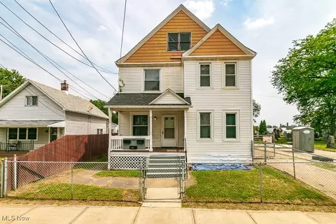 2669 W 41st St, Cleveland, OH 44113