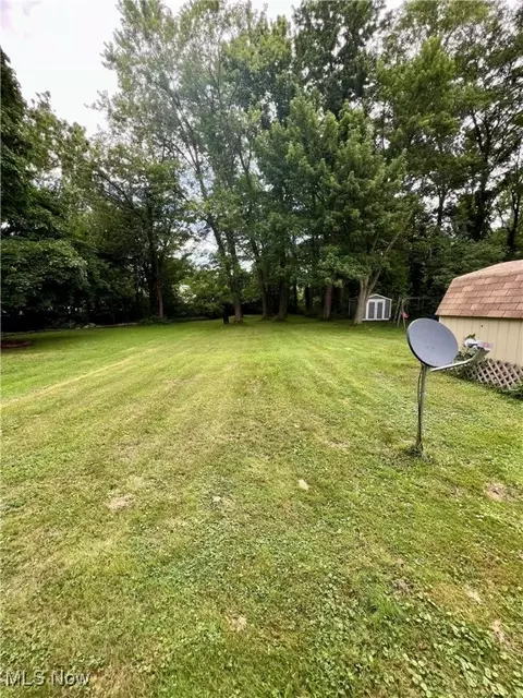 Exterior - 1135 W 58th St, Ashtabula, OH 44004 photo 2 of 2