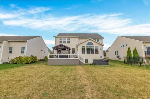 Exterior - 623 Hendrix Blvd, Lagrange, OH 44050 photo 3 of 7