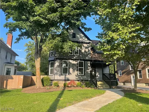 357 Liberty St, Painesville, OH 44077