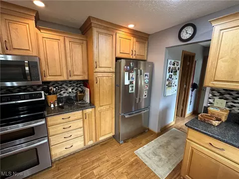 Kitchen - 354 Big Bass Rd, Willard, OH 44890 photo 1 of 3