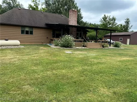 Exterior - 354 Big Bass Rd, Willard, OH 44890 photo 3 of 8