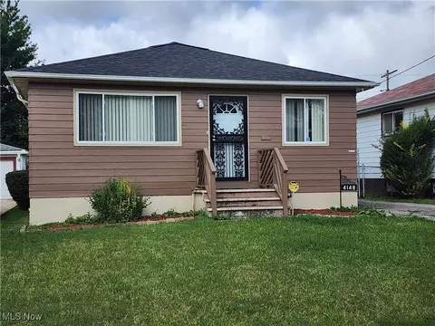 4148 E 151st St, Cleveland, OH 44128