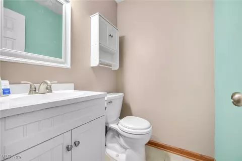 Bath - 105 Augusta Dr, Elyria, OH 44035 photo 1 of 3