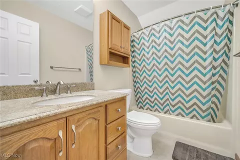 Bath - 105 Augusta Dr, Elyria, OH 44035 photo 3 of 3