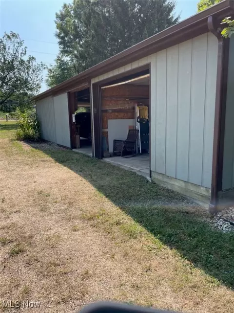 8456 Harris Rd, Lodi, OH 44254 photo 3
