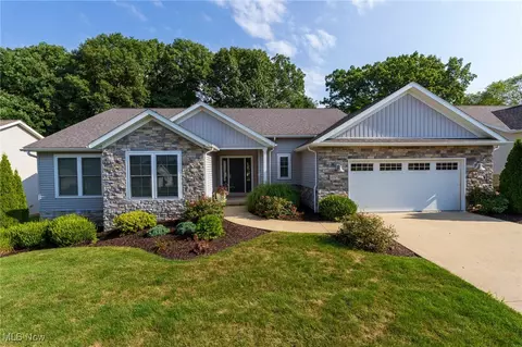 1037 Serenity Ln, Wooster, OH 44691