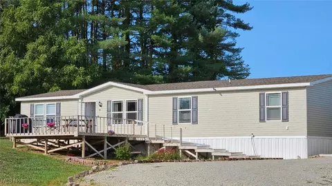 327 Bell Rd, Vincent, OH 45784