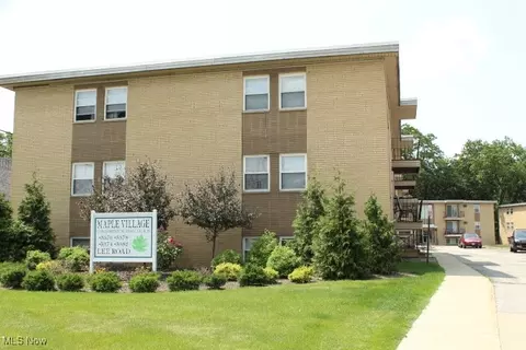 5378 Lee Rd, Maple Heights, OH 44137 photo 3