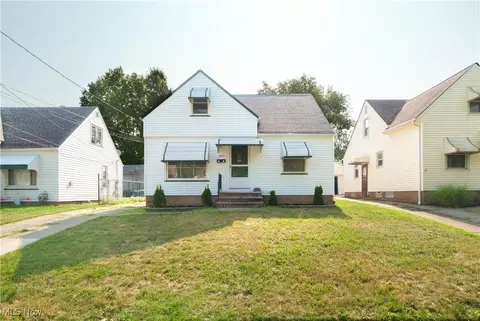 6475 Westminster Dr, Parma, OH 44129