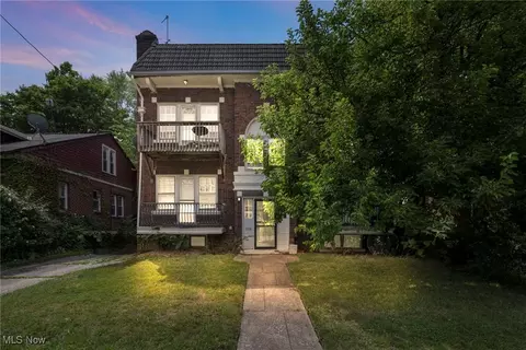 3318 E 140th St, Cleveland, OH 44120