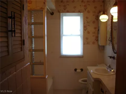 185 Hillside Rd, Seven Hills, OH 44131 photo 22