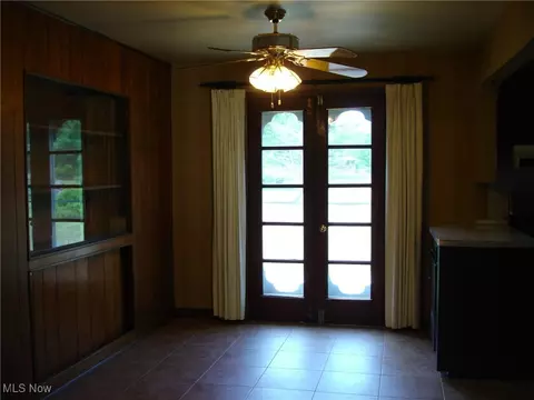 185 Hillside Rd, Seven Hills, OH 44131 photo 12