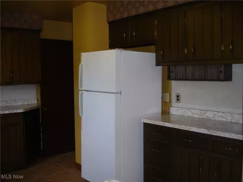 185 Hillside Rd, Seven Hills, OH 44131 photo 9