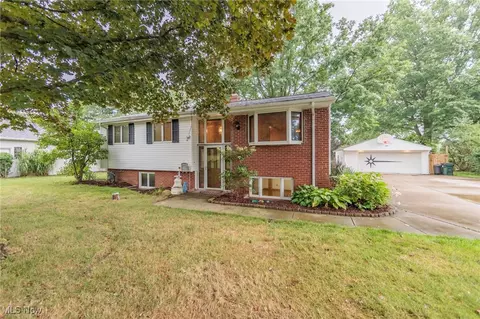 8648 Boston Rd, North Royalton, OH 44133